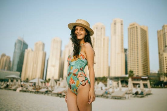 Come vestirsi in spiaggia a Dubai